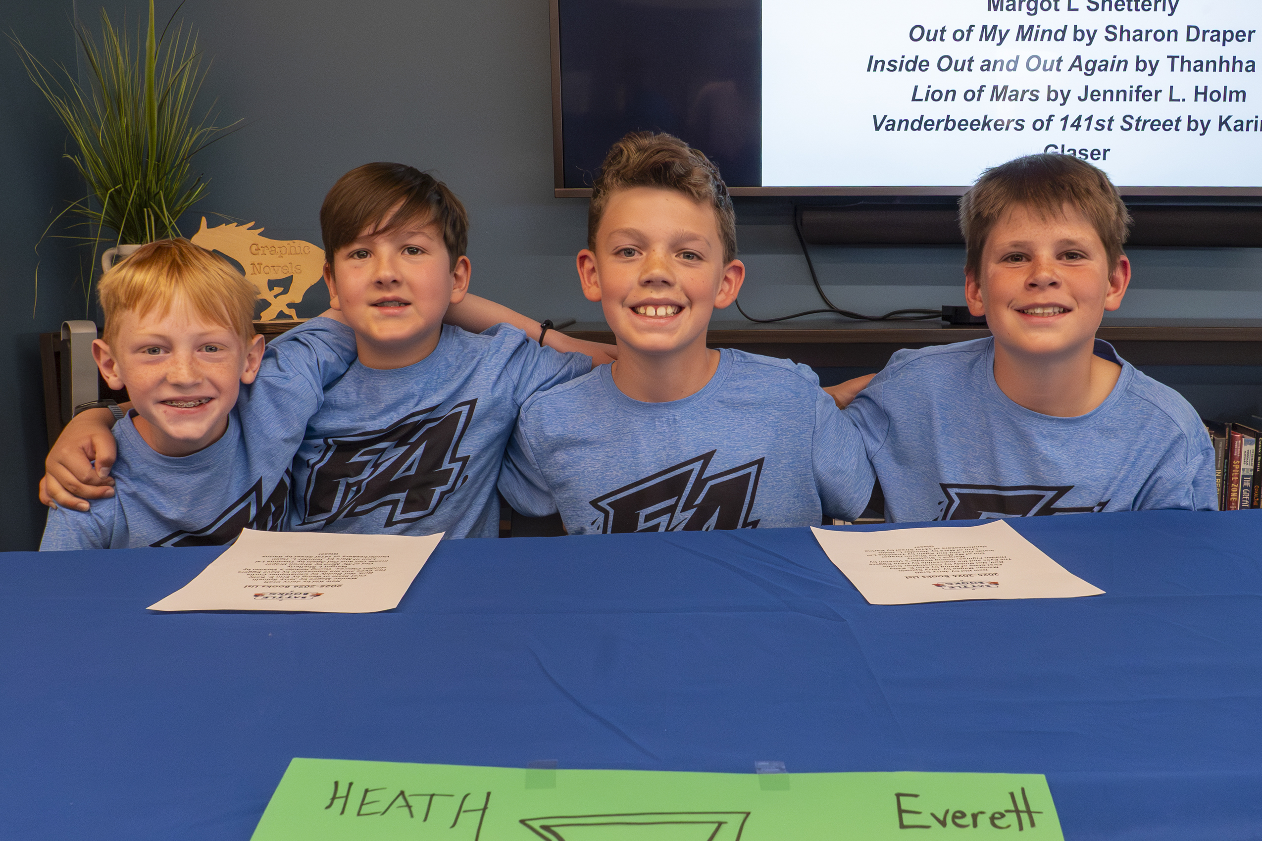 In addition to class parties and special projects, lower school students participate in an ice cream social, Dawson Fest, winter carnival, field day, Battle of the Books, and Moving Up Day 