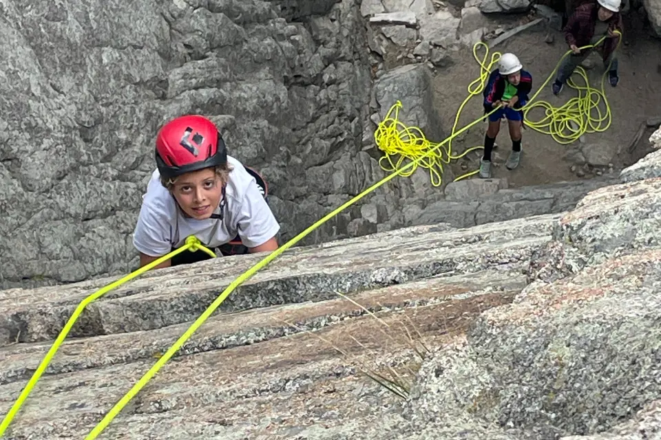 Rock climbing is all about strength, focus, and fun! You’ll learn safety skills, climb at a local gym, and work towards your own goals. Whether you’re new or experienced, this activity is a great way 